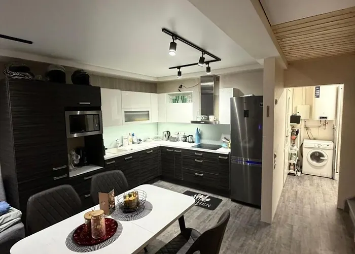 Alexandra Forest House Dom wakacyjny